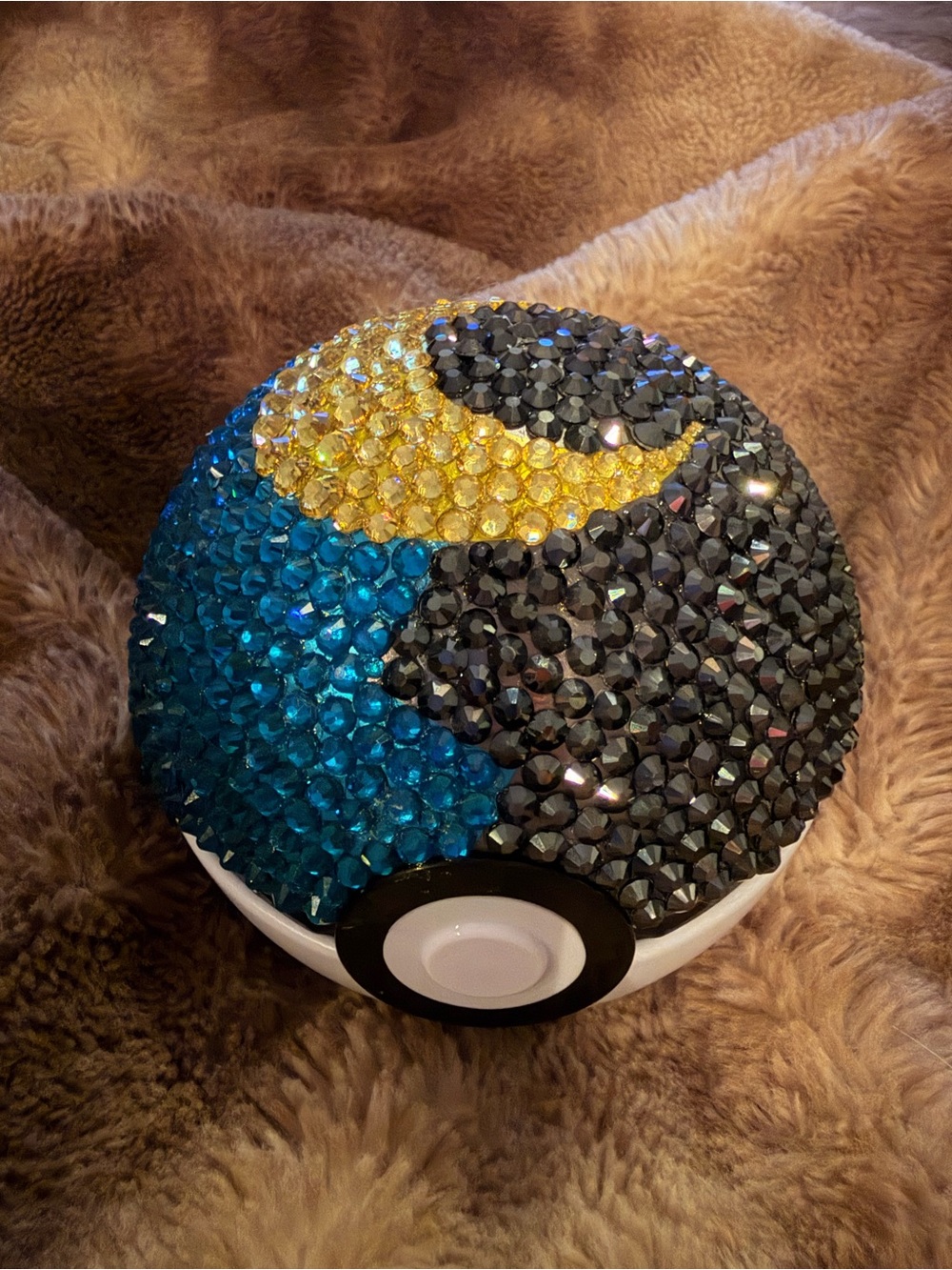 Pokemon Bejeweled Moon & Night Pokeball in Blue, Black, Yellow